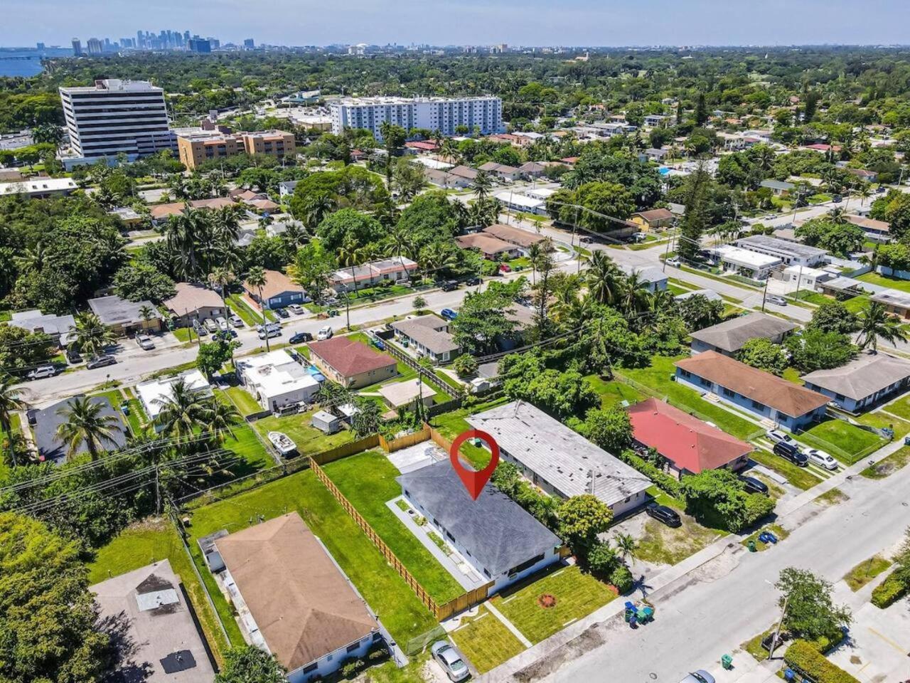 Modern Studio In North Miami Apartment Exterior photo